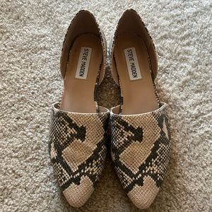 Steve Madden flats